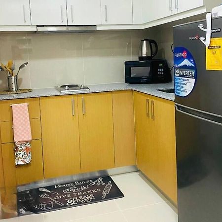 Cosy Executive 1 Bedroom Uptown Parksuites Ultra Fast Internet Manila Ngoại thất bức ảnh
